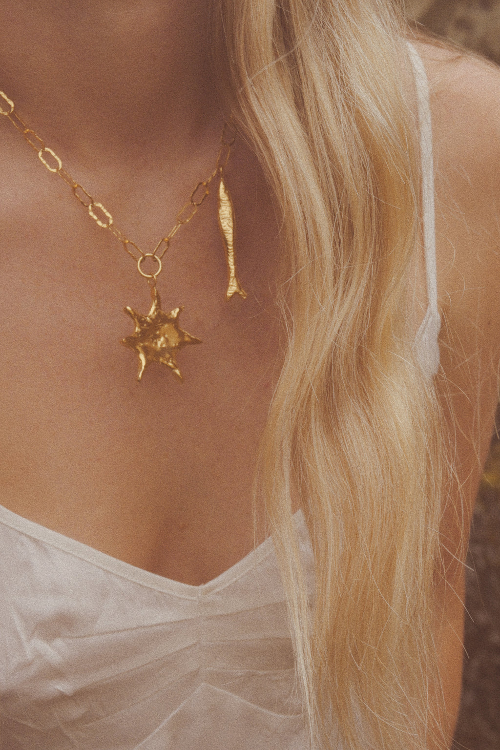 Sunny Corner Necklace
